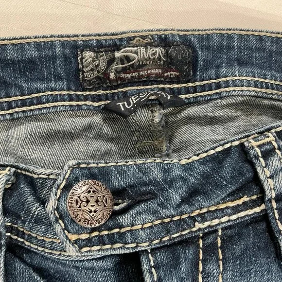 Medium Wash Pre-Distressed Jeans w/ Filigree Buttons & Rivets - Picture 3 of 4